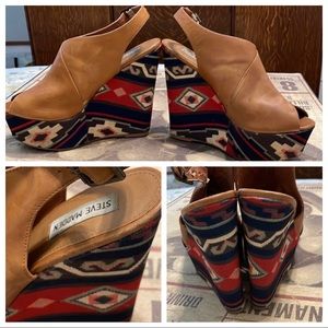 Steve Madden leather Boho vibe!   Navajo design preloved condition 6” wedge .